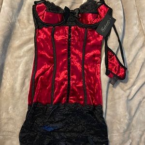Crush Velvet Chemise